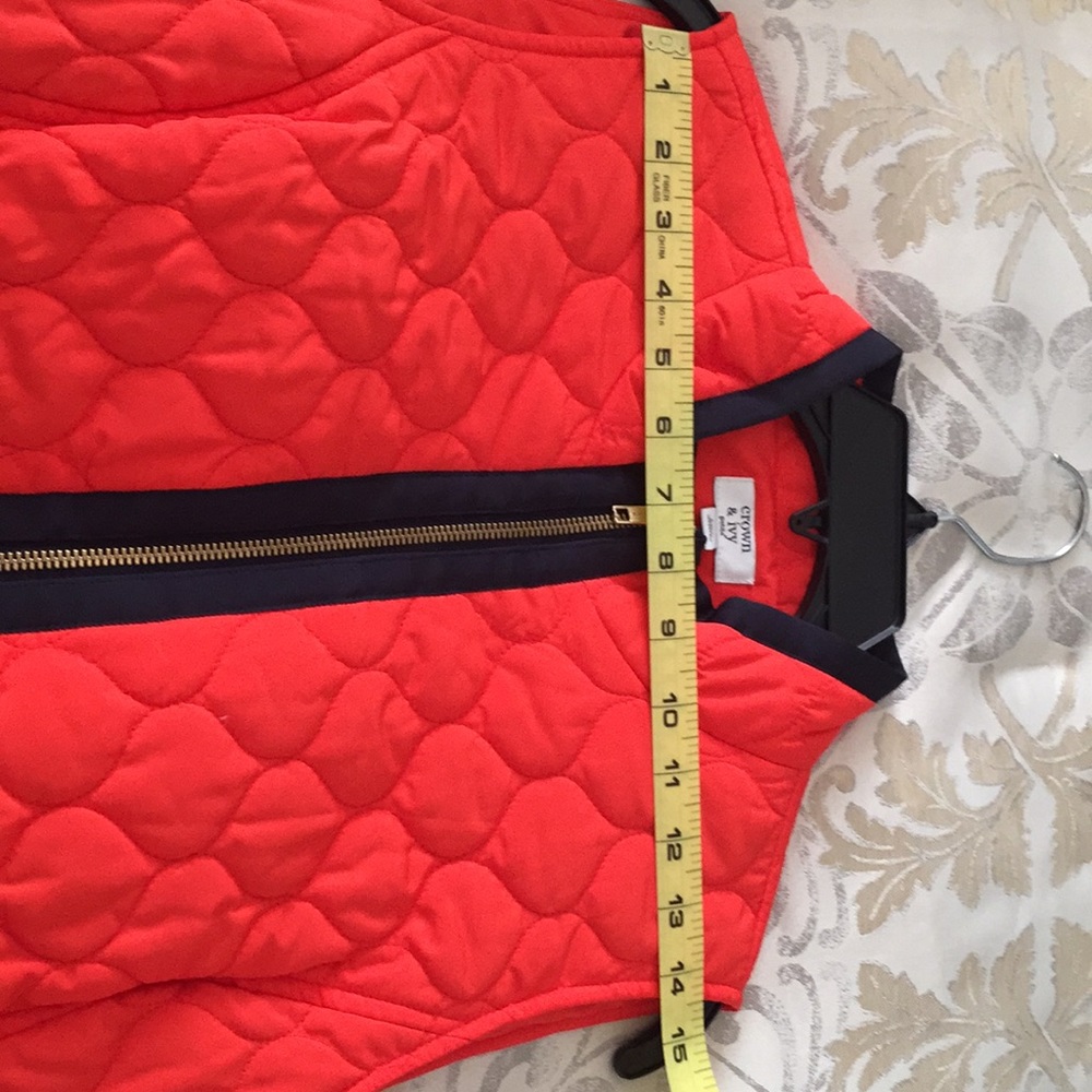 Vest - Picture 4 of 8